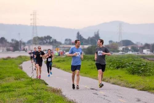 感统训练单脚站立_感统训练单腿椅_感统训练坐独角椅