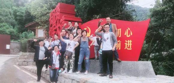 椅子练腿_感统训练单腿椅_感统训练单脚站立