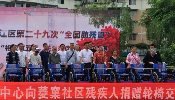 椅子练腿_感统训练单脚站立_感统训练单腿椅