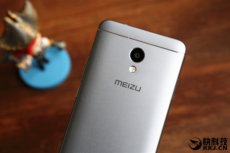 60分钟几乎满血 魅族799颜值新担当魅蓝5s深度体验