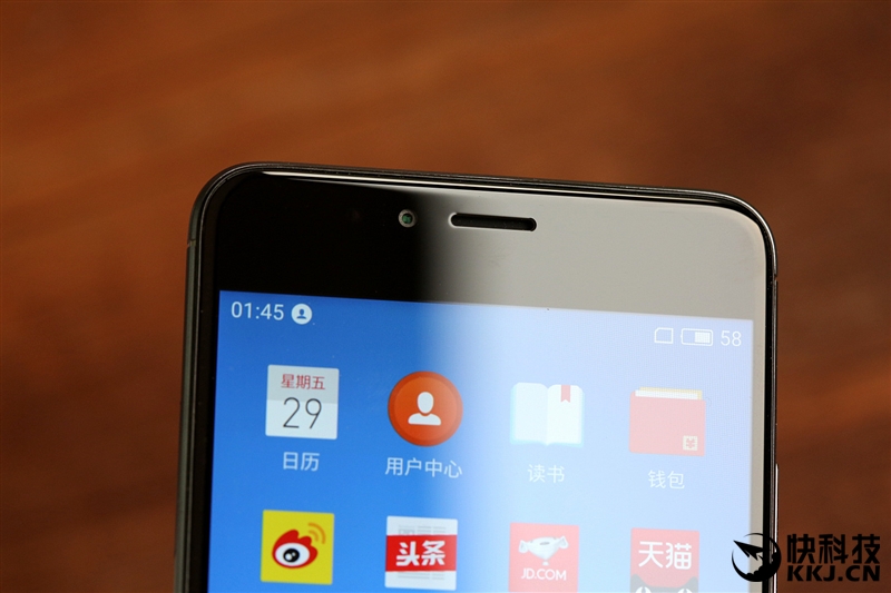 60分钟几乎满血 魅族799颜值新担当魅蓝5s深度体验