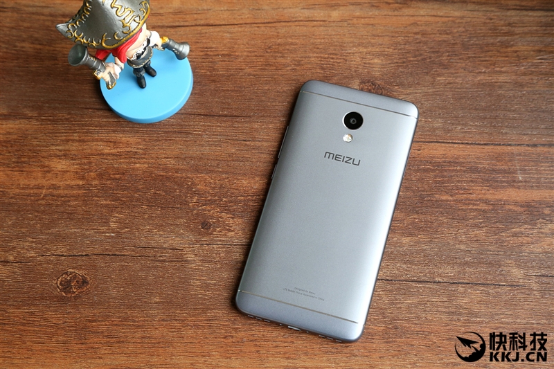 60分钟几乎满血 魅族799颜值新担当魅蓝5s深度体验