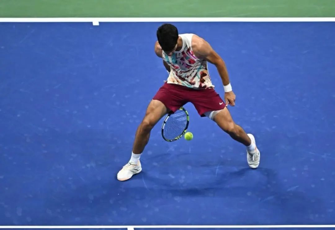 国产反重力跑步机_反重力跑步机 中国_反重力跑步鞋