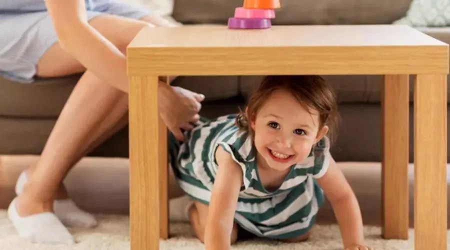 感统训练坐独角椅_感统训练单脚站立_感统训练单腿椅