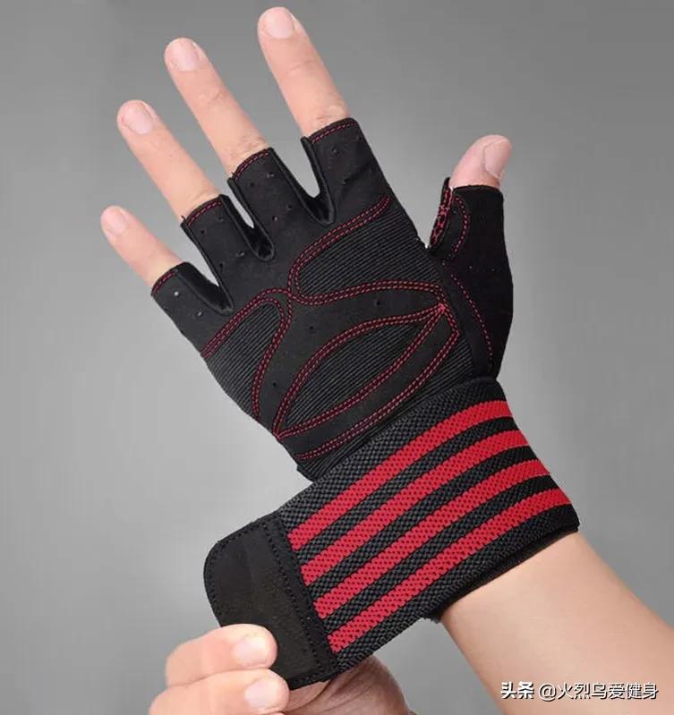 健身护腕手套_手套健身护腕图片_手套健身护腕怎么戴