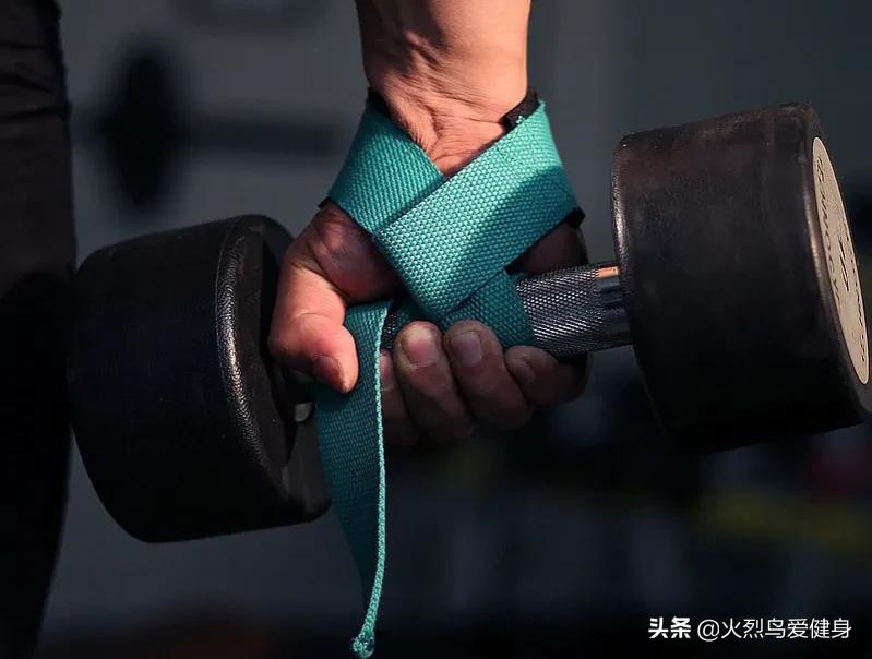 手套健身护腕怎么戴_健身护腕手套_手套健身护腕图片