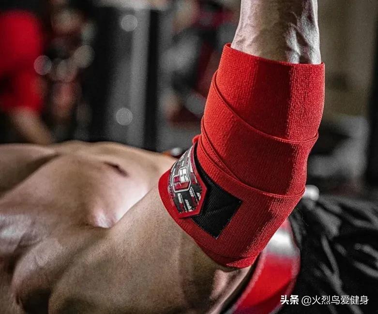 手套健身护腕怎么戴_健身护腕手套_手套健身护腕图片