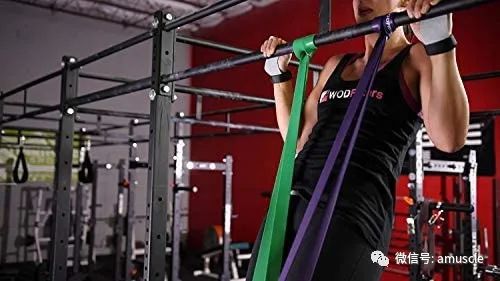 手臂做引体向上疼痛难忍_手臂做引体向上伸直就痛_引体手臂不能完全放到