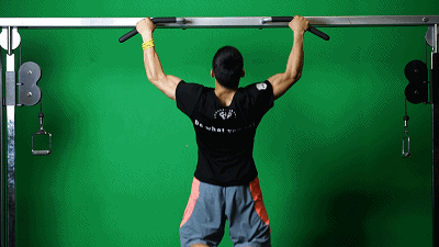 引体手臂不能完全放到_纯靠手臂引体向上_引体练手臂