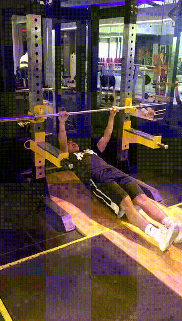 引体手臂不能完全放到_引体练手臂_纯靠手臂引体向上