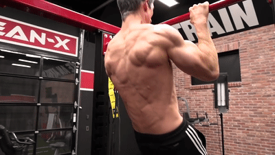 纯靠手臂引体向上_引体手臂不能完全放到_引体手臂不能完全伸直