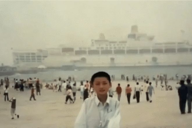 一般游泳运动员每天游多少_游泳训练一天游多少米_游泳运动员一天训练量