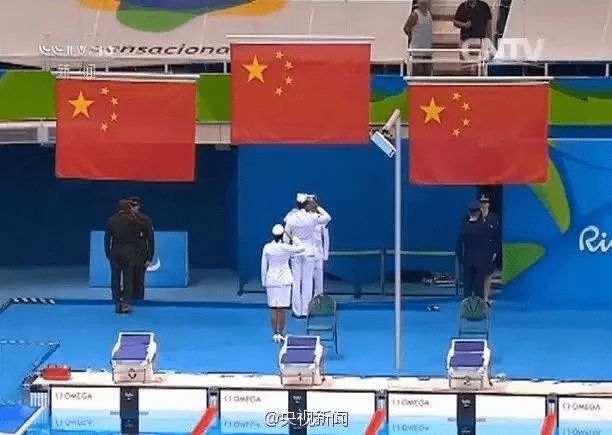 一般游泳运动员每天游多少_游泳训练一天游多少米_游泳运动员一天训练量