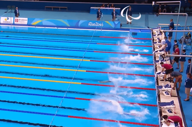 游泳运动员一天训练量_一般游泳运动员每天游多少_游泳训练一天游多少米