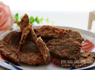 手套紧点好还是松点好_健身手套紧点好还是松点好_健身手套紧的好处