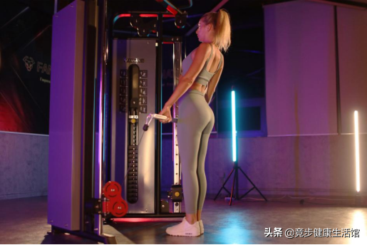 一篇入门!从选购到使用,全方位搞定综合力量训练设备