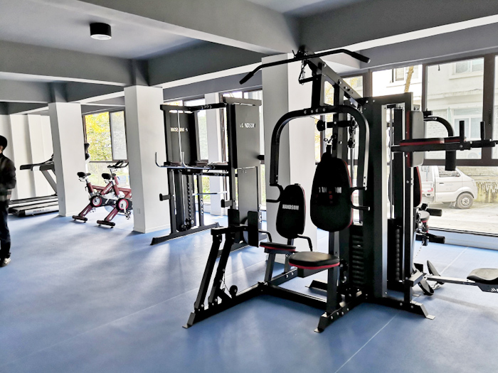 开yun体育app入口登录 5人站综合训练器是锻炼身体的什么地方？