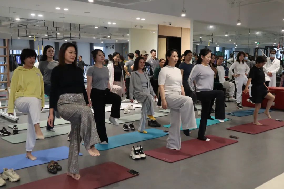 反重力跑步鞋_反重力跑步机 中国_0重力跑步机