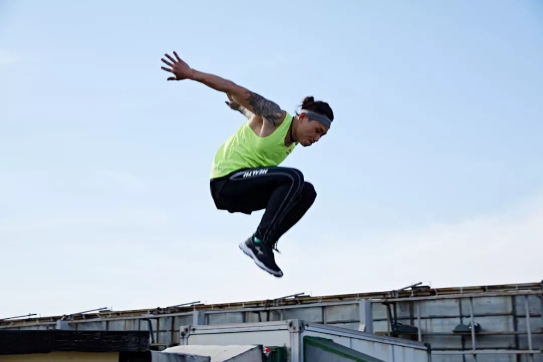 kaiyun官方网app下载app 一个恐高症患者的勇者游戏