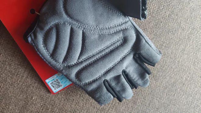 手工蜗牛头套_蜗牛健身手套_蜗牛手套怎么样