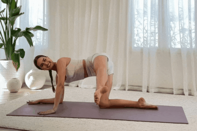 下腹部运动_腹部锻炼动作下腹疼痛_锻炼下腹部的动作