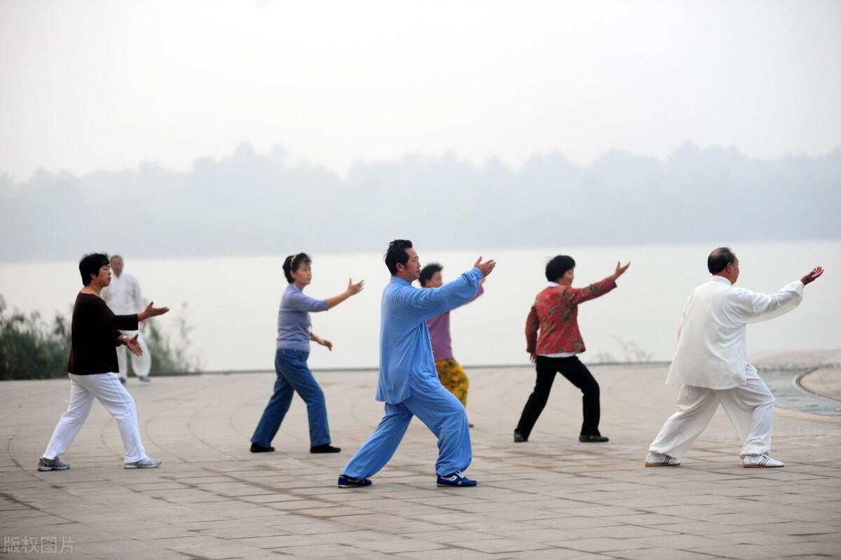 经常做有氧运动害处_长期做有氧运动的好处_长期做有氧运动的好处与坏处