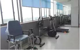 股四头肌训练椅使用方法_股四头肌训练椅_股四头肌训练椅子