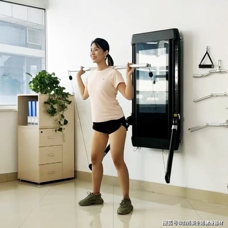 开yun体育官网入口登录体育 智能壁挂式综合训练器