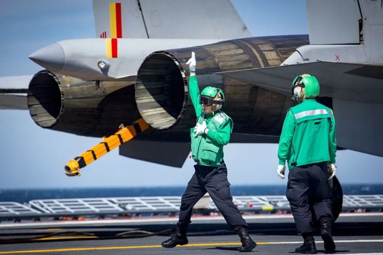 三站综合训练器_儿童综合能力训练_mma综合格斗训练视频