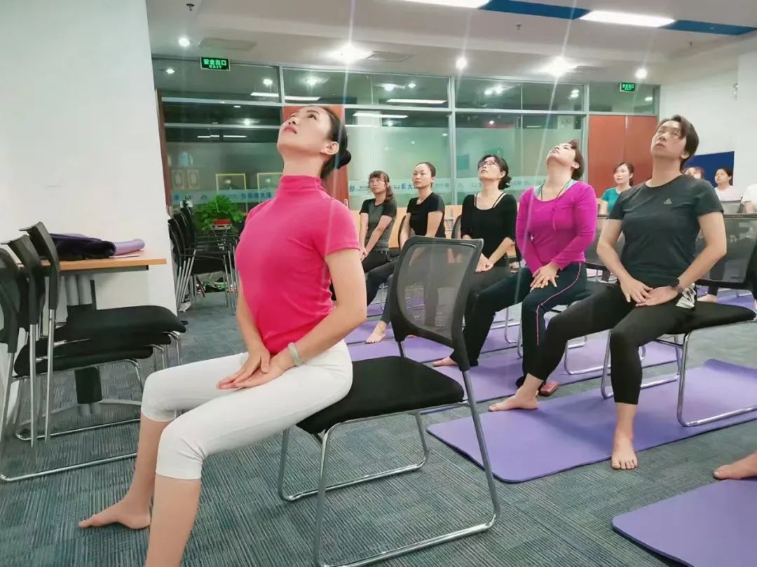 髋关节训练椅说明书_髋关节训练椅_髋关节训练器的适应症