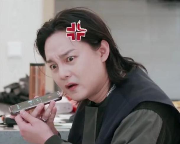 戴手套健身的好处_戴手套健身的坏处_健身戴不戴手套