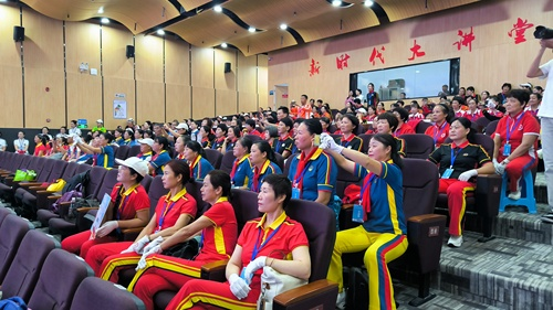 佳木斯第二套快乐舞步健身操mp3_佳木斯快乐舞步健身操的作用_佳木斯快乐舞步操音乐