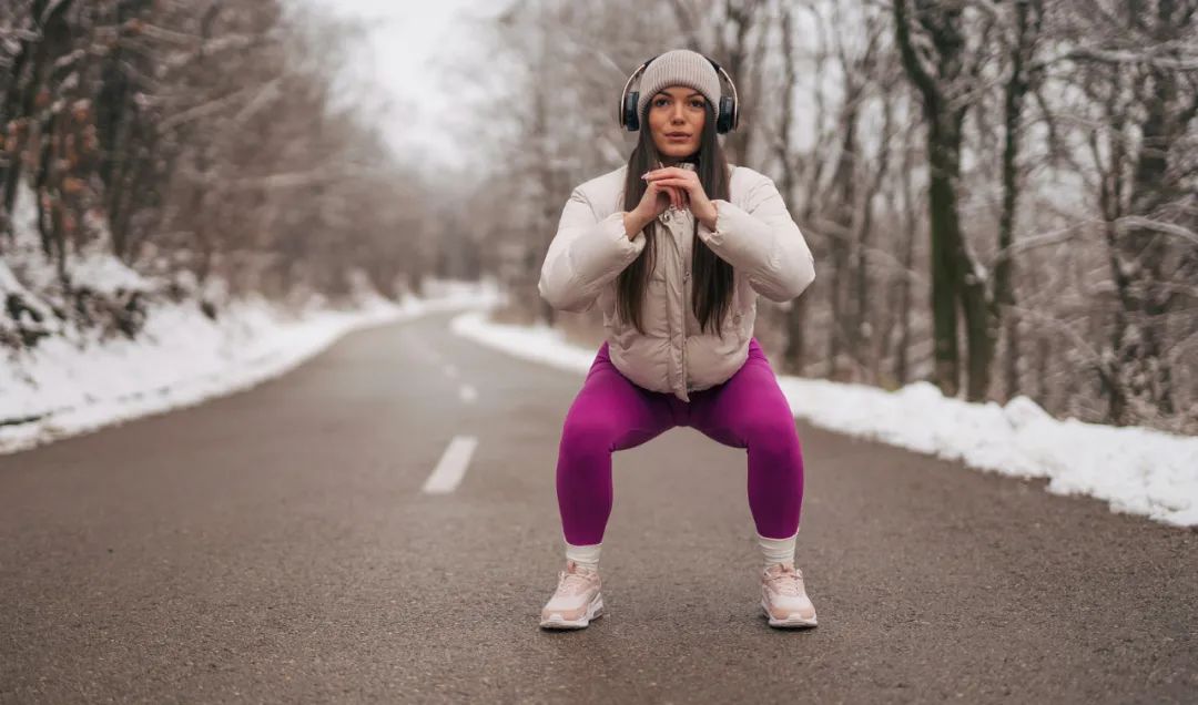 冬季减肥运动_冬季健身好处_健身需要带手套吗