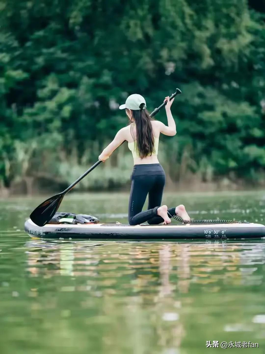 新手如何选择桨板和桨叶_桨板运动技巧分享_健身手套怎么选