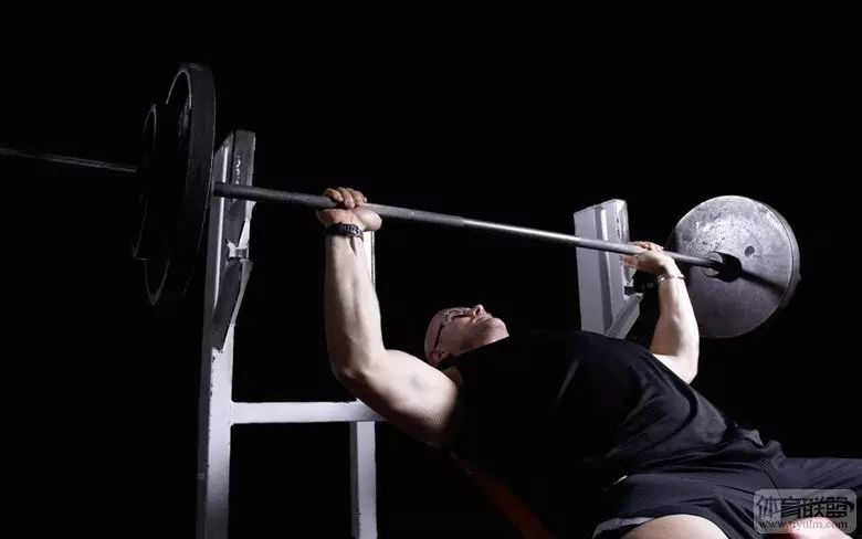 综合训练器健身视频_健身器材视频全部锻炼方法_健身视频无器材