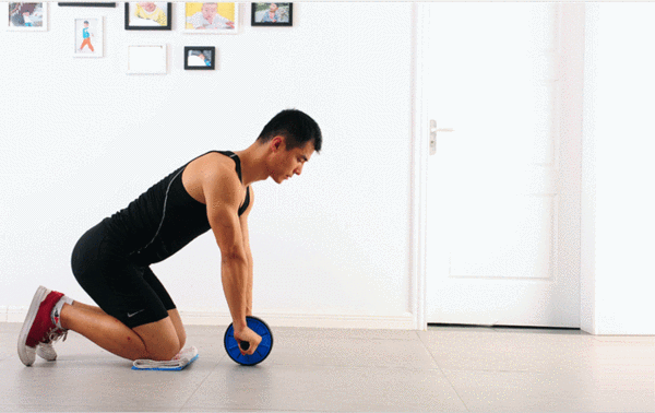 综合训练器健身视频_健身器材视频全部锻炼方法_健身视频无器材