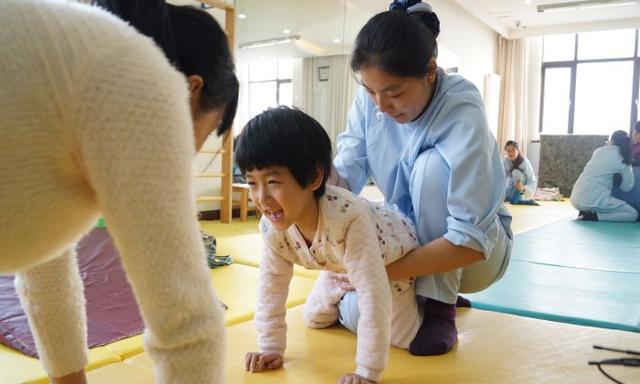 开yun体育app入口登录 痉挛性脑瘫患儿康复训练集锦