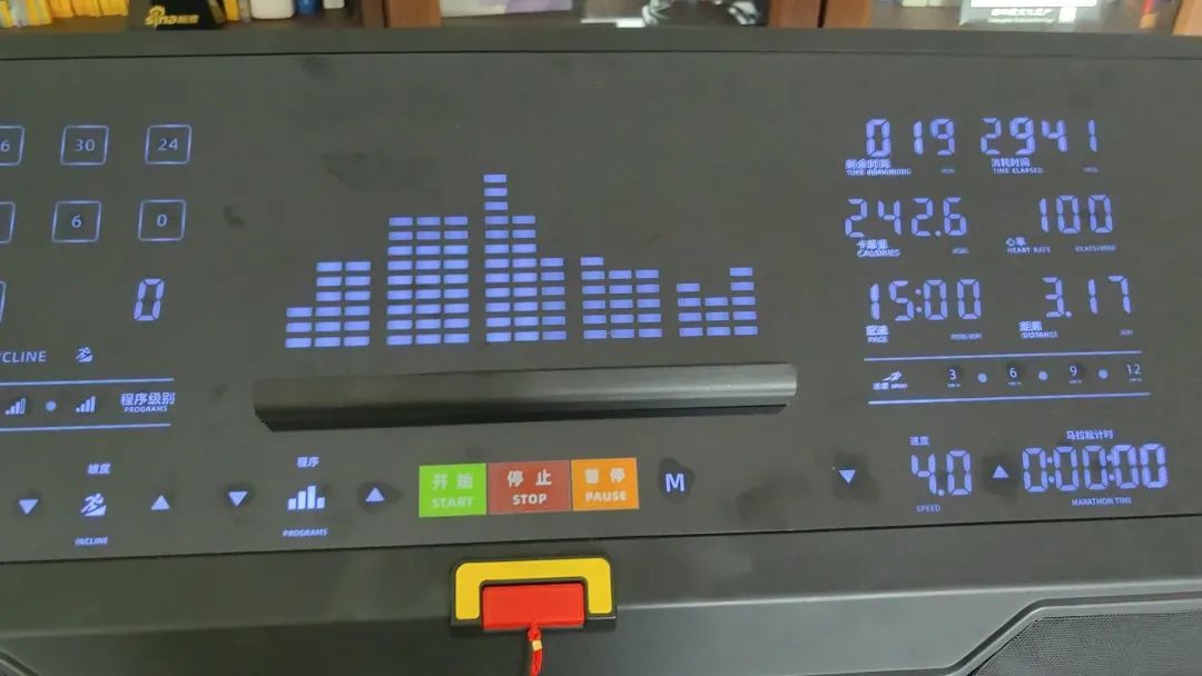 家用跑步机什么牌子好_ 马拉松跑者家用跑步机选择 _