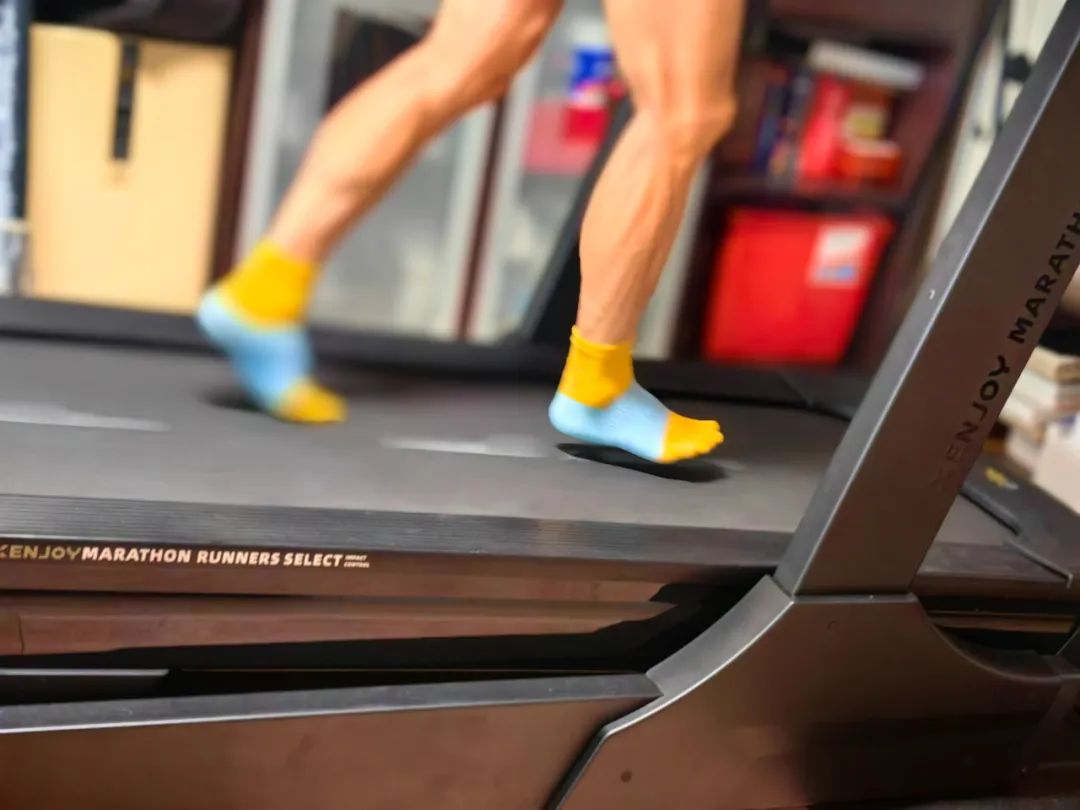  马拉松跑者家用跑步机选择 _家用跑步机什么牌子好_