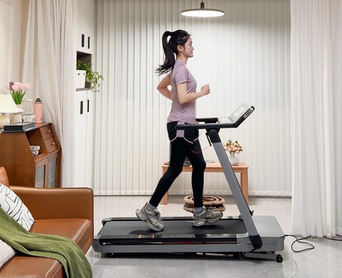 家用折叠爬坡跑步机_家用跑步机什么牌子好_折叠跑步机爬坡推荐
