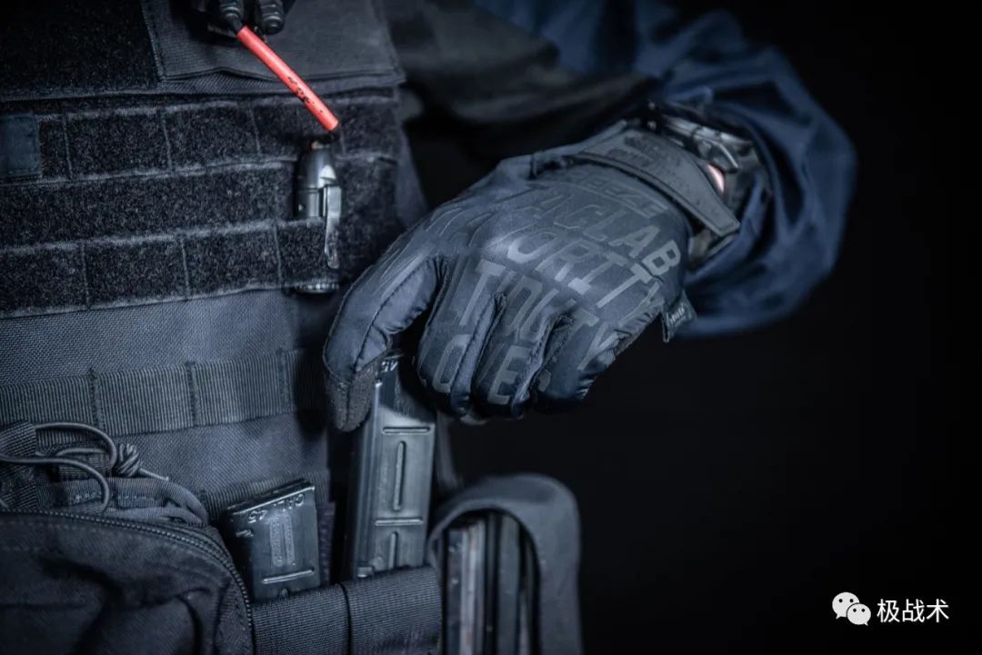 透气夏季手套_战术手套_专业健身手套