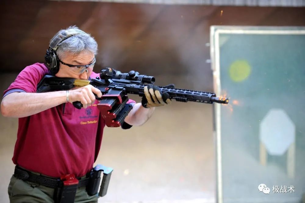 透气夏季手套_专业健身手套_战术手套