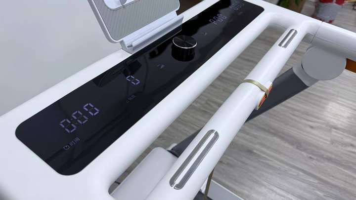 麦瑞克小白犀2代Pro跑步机_如何挑选适合自己的跑步机_国产跑步机什么牌子好