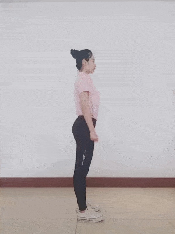 漫蛙漫画(网页入口) 最适合中老年朋友们的居家运动操，每天练一遍增强免疫力！