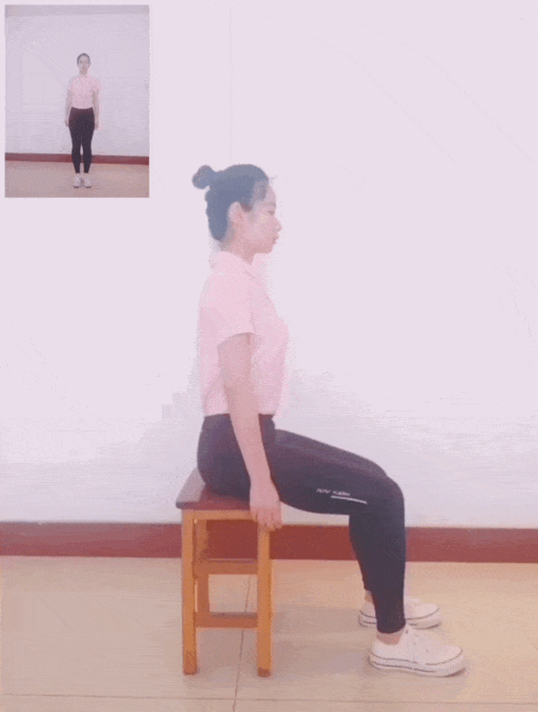 居家老年人运动教学_老年人居家简单运动教程_老年人健身体操视频