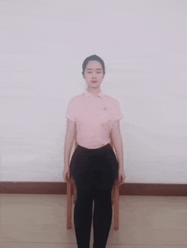 老年人居家简单运动教程_居家老年人运动教学_老年人健身体操视频