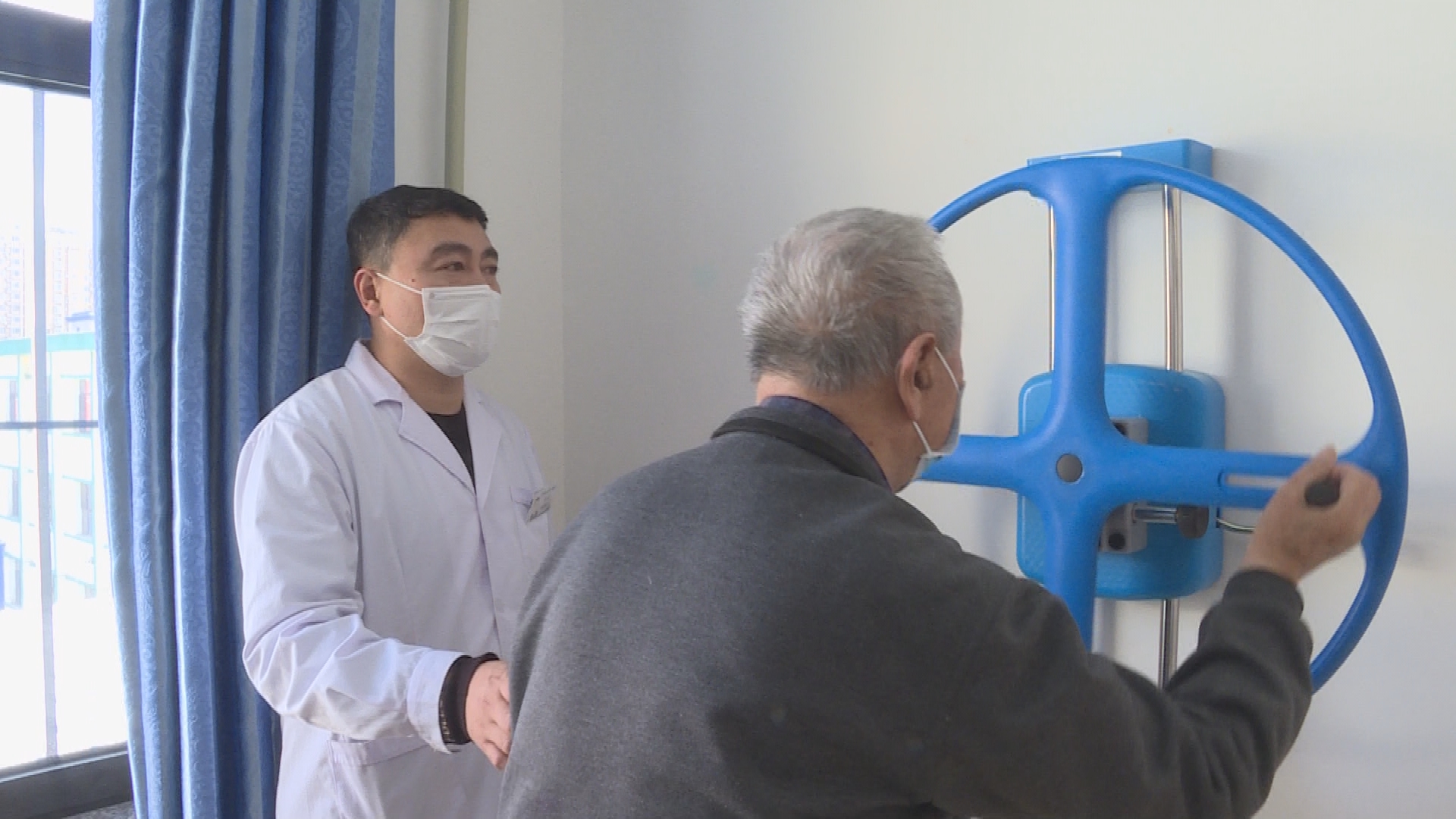 股四头肌训练椅_股四头肌训练椅使用方法_股四头肌训练椅安装视频