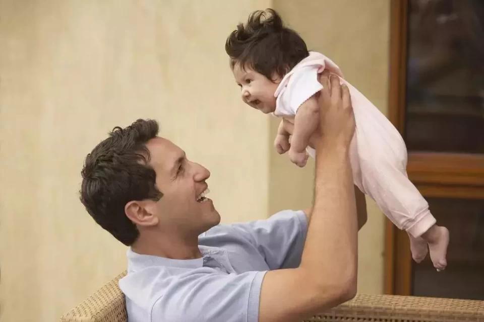 椅子体能训练_椅子练腿_感统训练单腿椅