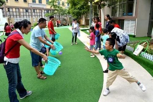 感统训练单腿椅_椅子练腿_椅子体能训练