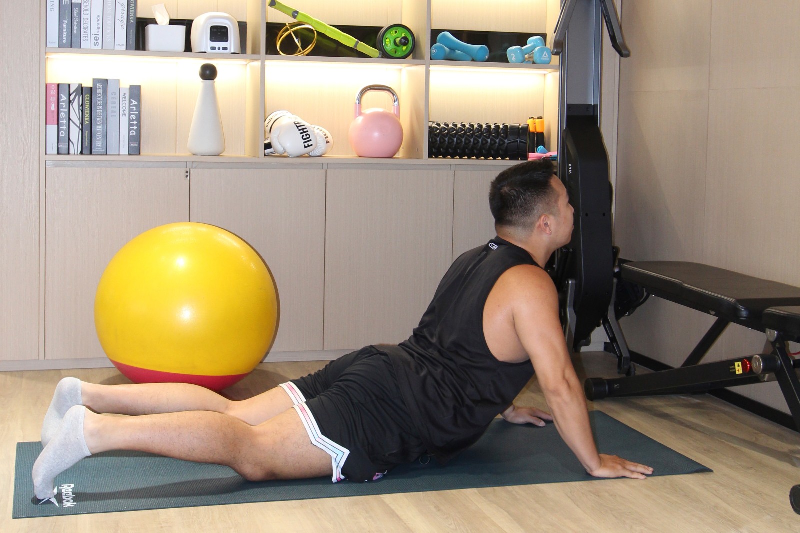 力动康体健身器材推荐_五站综合训练器_家庭健身房配置攻略